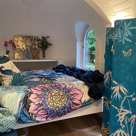 Luxury Woodland Lodge Retreat At Culdees Castle كريف المظهر الخارجي الصورة